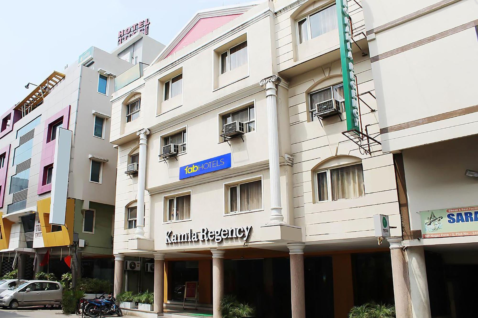 Hotel Regency Bhopal Eksteriør billede